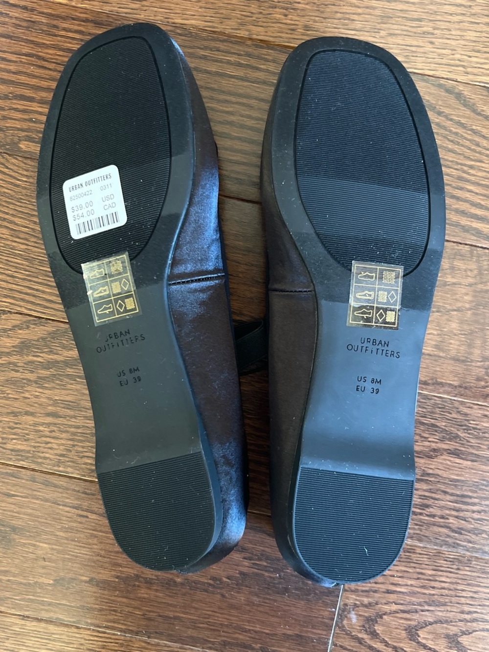 Urban Outfitters Black Satin Ballet Flats with Ankle Ribbon - Picture 3 of 4